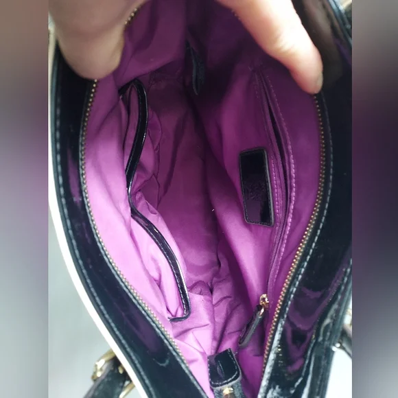 END 30-APR | Anne Klein Striped Shoulder Bag - Picture 5 of 8